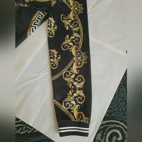 Versace style jacket/bomber lightweight size M/L - Picture 5 of 12